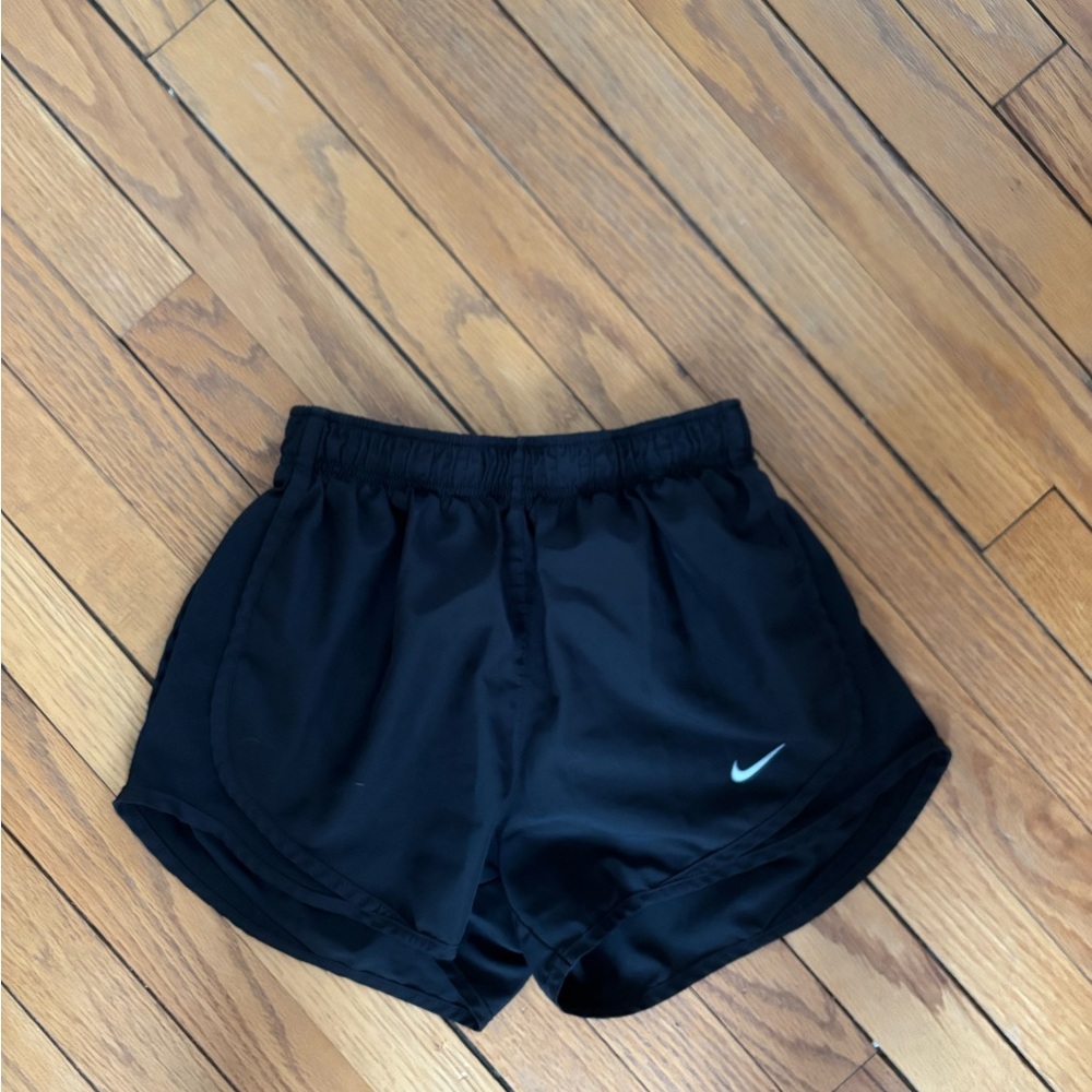 Nike Black Athletic Shorts Lightweight Elastic Waist